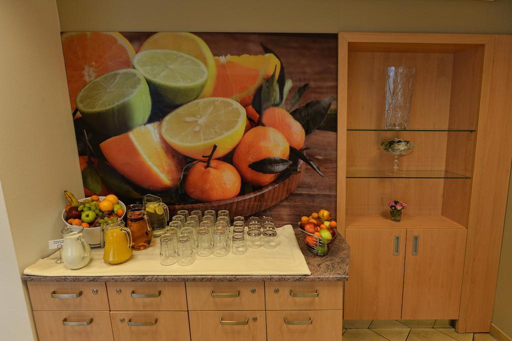 Hotel Vaka Brno Ngoại thất bức ảnh